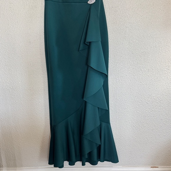 Eliza J Teal Green Formal Dress with Ruffle Cascade - Picture 3 of 4